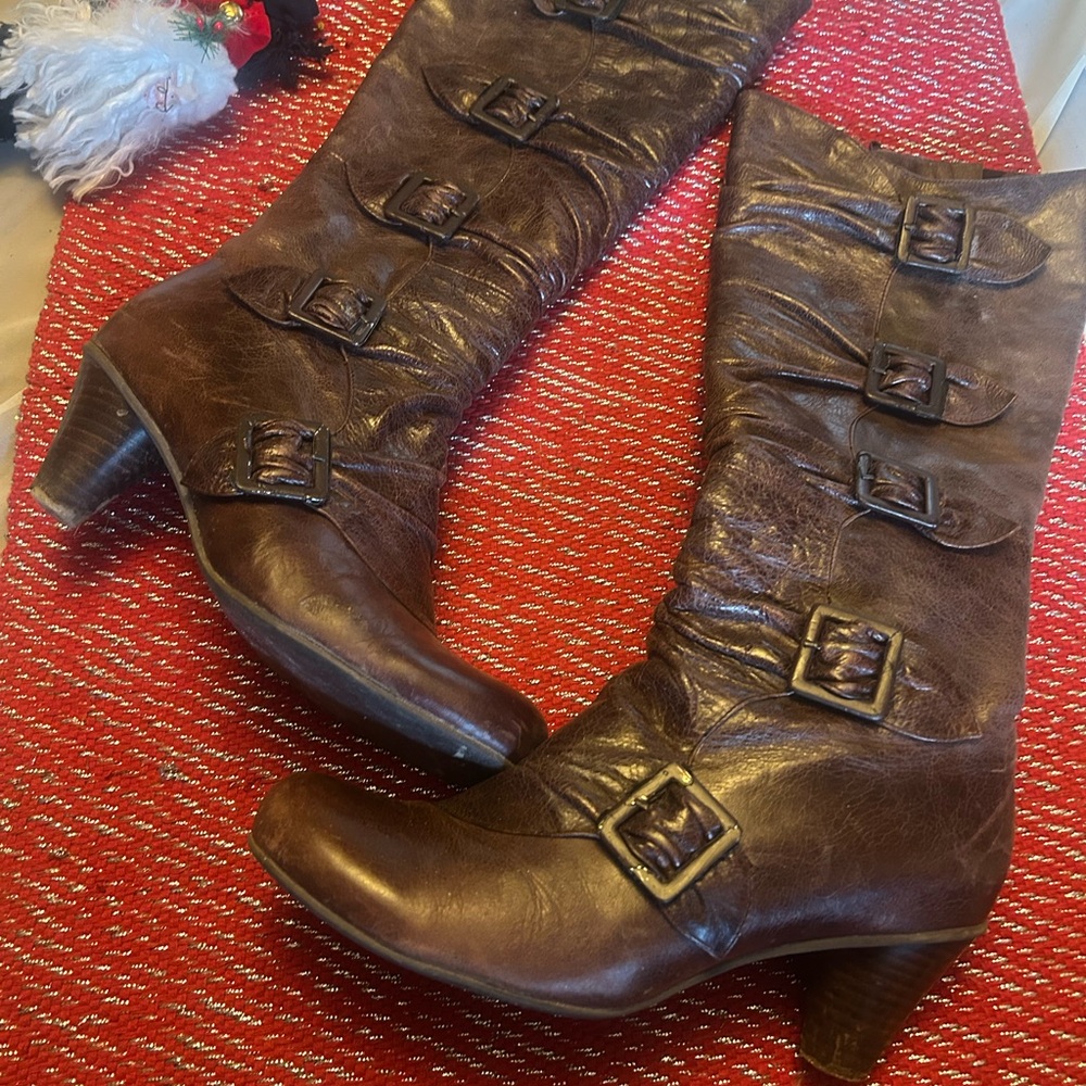 Miz mooz soft leather boots 8
